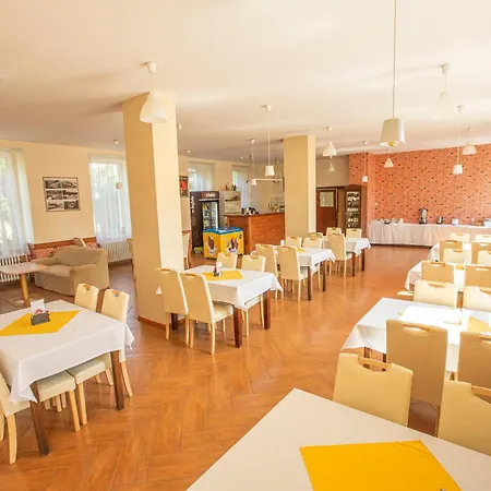 V Parku 3* Cesky Sternberk