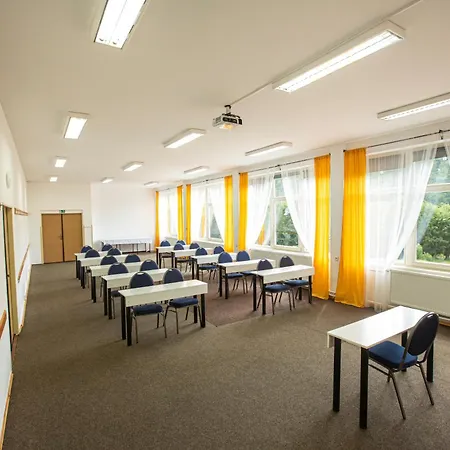 V Parku 3*