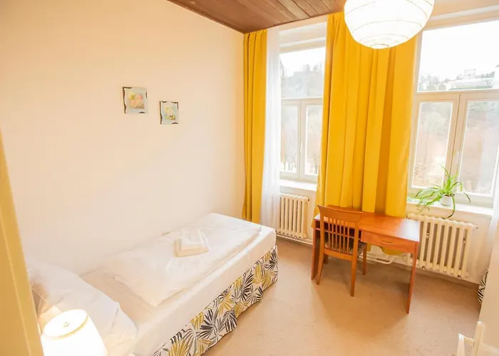 V Parku Maison d'hôtes Cesky Sternberk