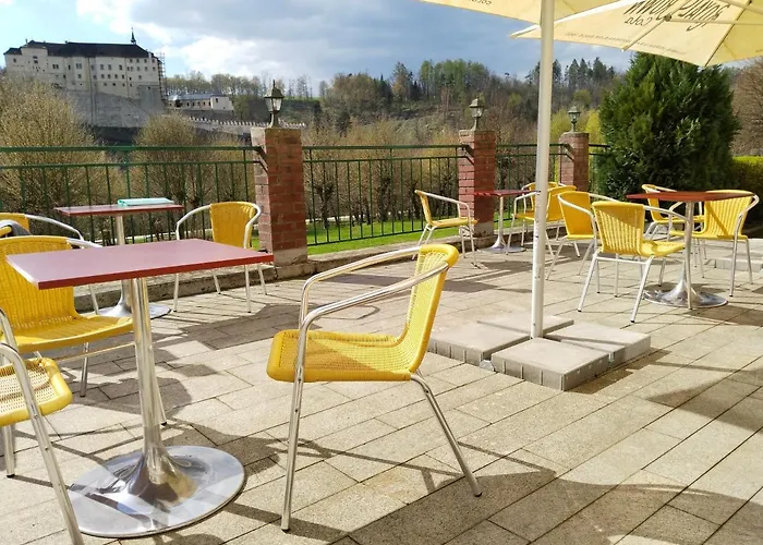 V Parku Maison d'hôtes Cesky Sternberk